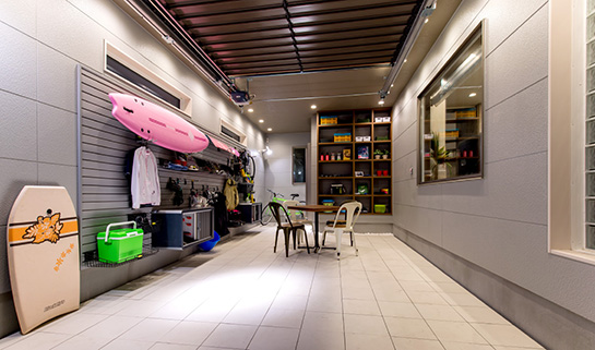 高品質のガレージハウス